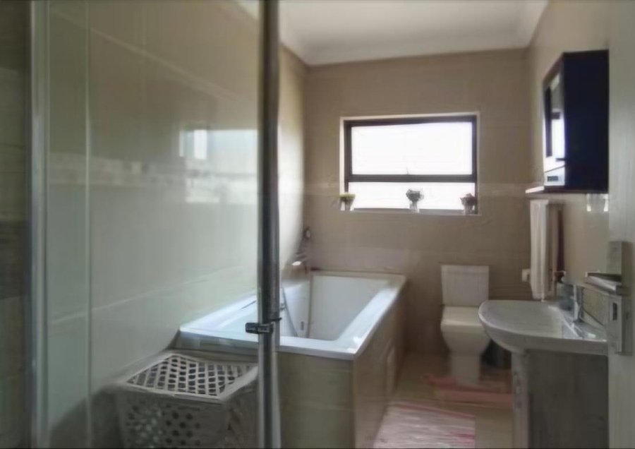 4 Bedroom Property for Sale in Savannah Country Estate Gauteng