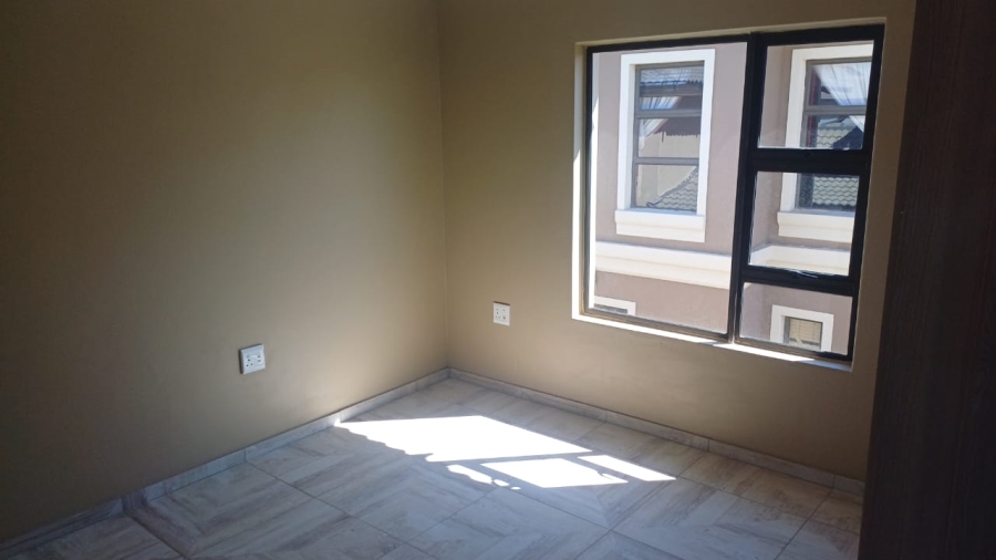 6 Bedroom Property for Sale in Savannah Country Estate Gauteng