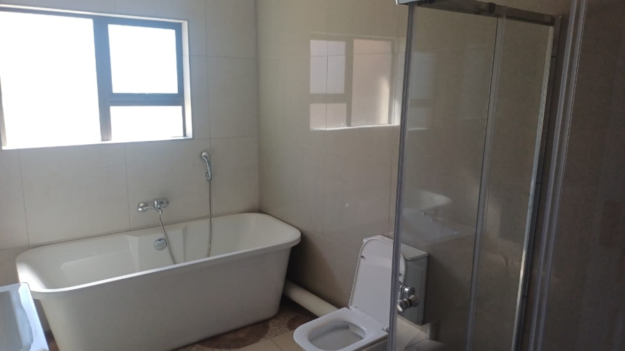 6 Bedroom Property for Sale in Savannah Country Estate Gauteng