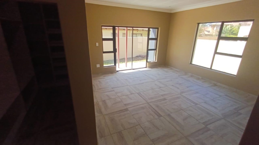 6 Bedroom Property for Sale in Savannah Country Estate Gauteng