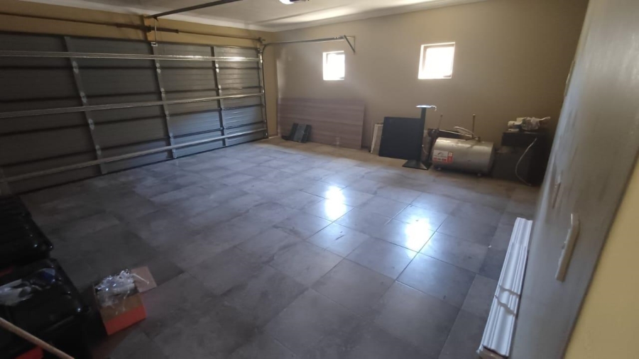 6 Bedroom Property for Sale in Savannah Country Estate Gauteng