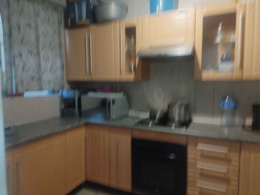 3 Bedroom Property for Sale in La Montagne Gauteng