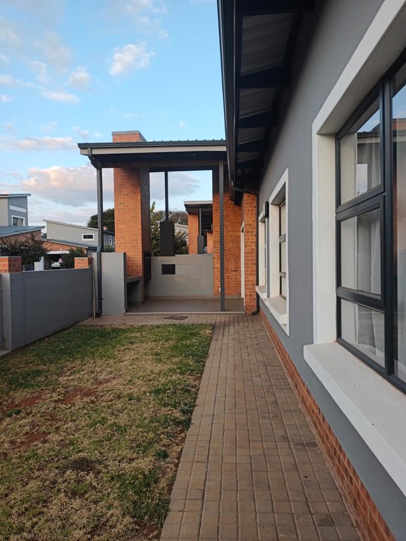 3 Bedroom Property for Sale in Montana Gauteng