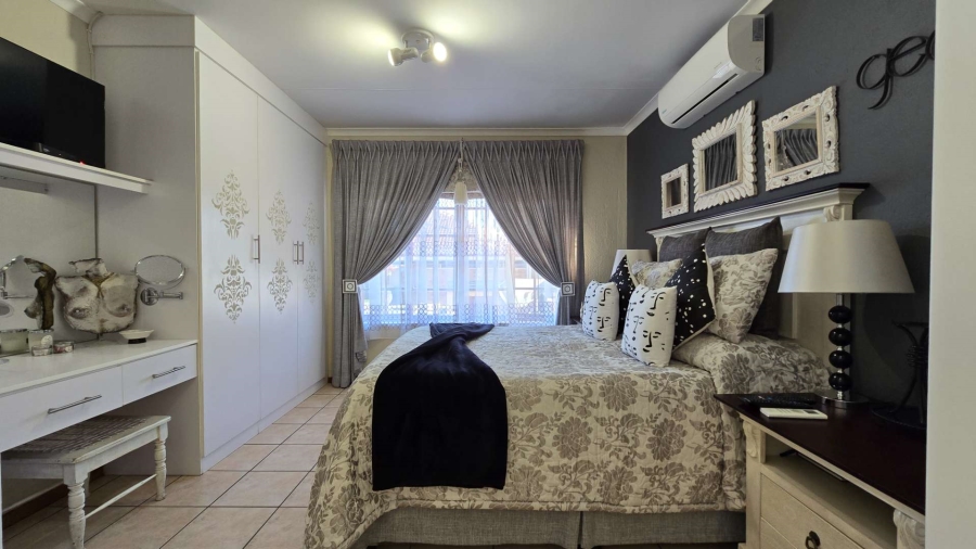 2 Bedroom Property for Sale in Montana Tuine Gauteng