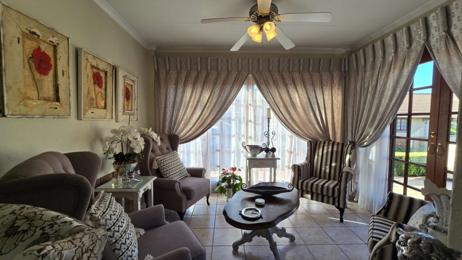 2 Bedroom Property for Sale in Montana Tuine Gauteng