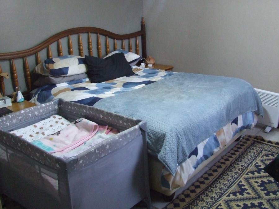 2 Bedroom Property for Sale in Dorandia Gauteng
