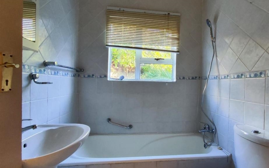 2 Bedroom Property for Sale in Terenure Gauteng