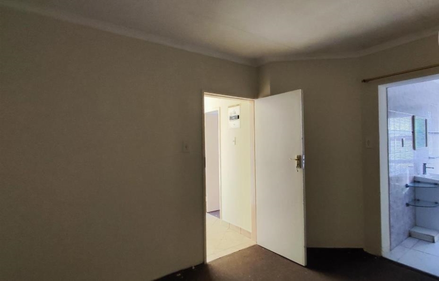 2 Bedroom Property for Sale in Terenure Gauteng