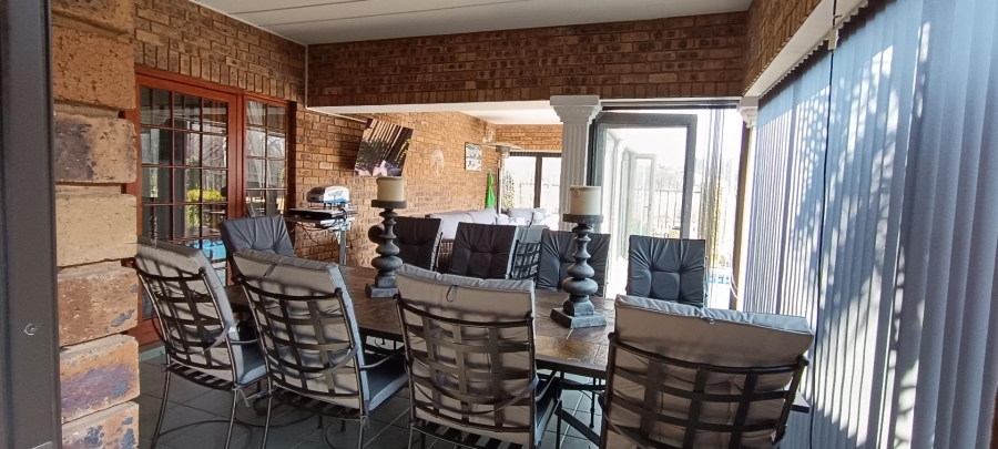 4 Bedroom Property for Sale in Blue Gill Estate Gauteng