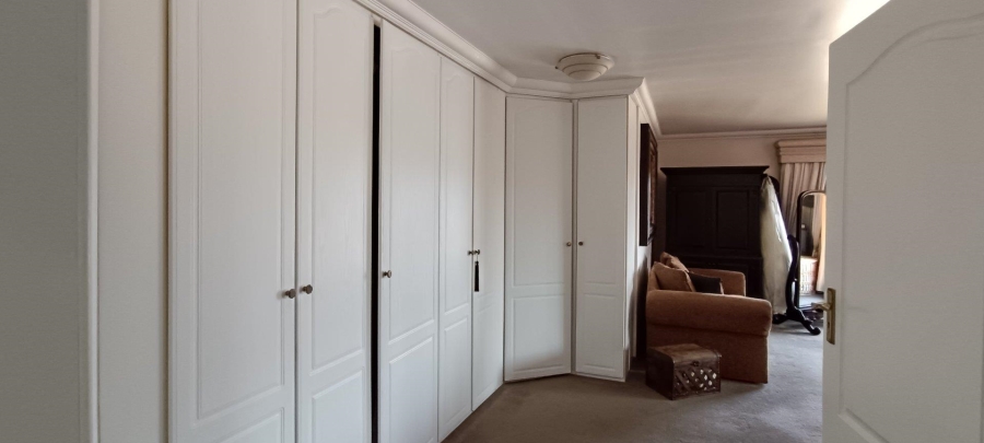 4 Bedroom Property for Sale in Blue Gill Estate Gauteng