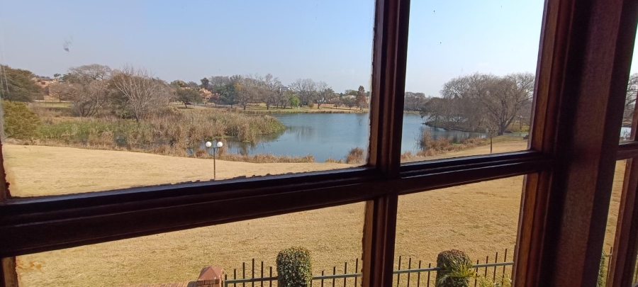 4 Bedroom Property for Sale in Blue Gill Estate Gauteng