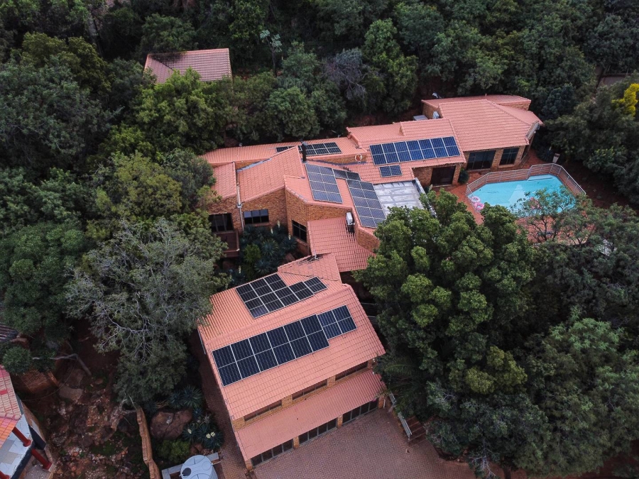 5 Bedroom Property for Sale in Glenvista Gauteng