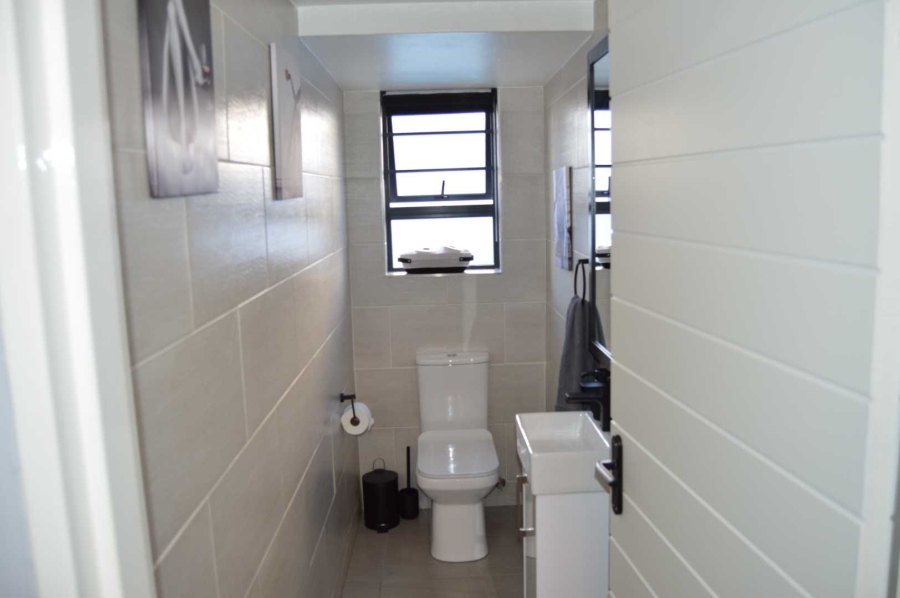 3 Bedroom Property for Sale in Meyersdal Gauteng