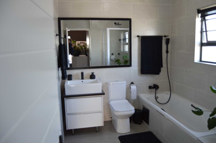3 Bedroom Property for Sale in Meyersdal Gauteng