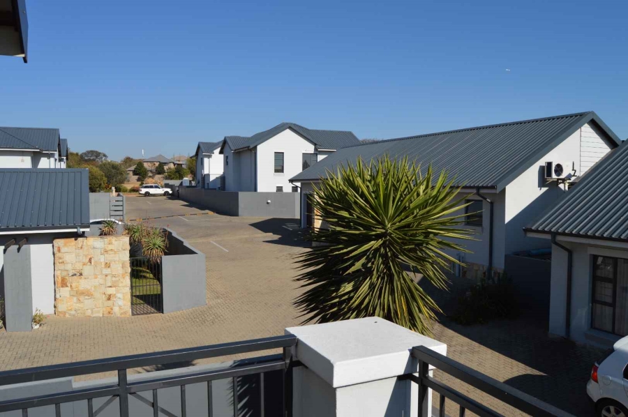 3 Bedroom Property for Sale in Meyersdal Gauteng