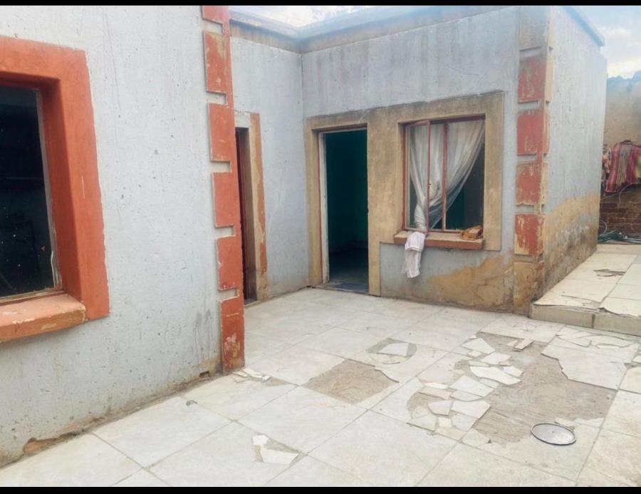 2 Bedroom Property for Sale in Mamelodi West Gauteng