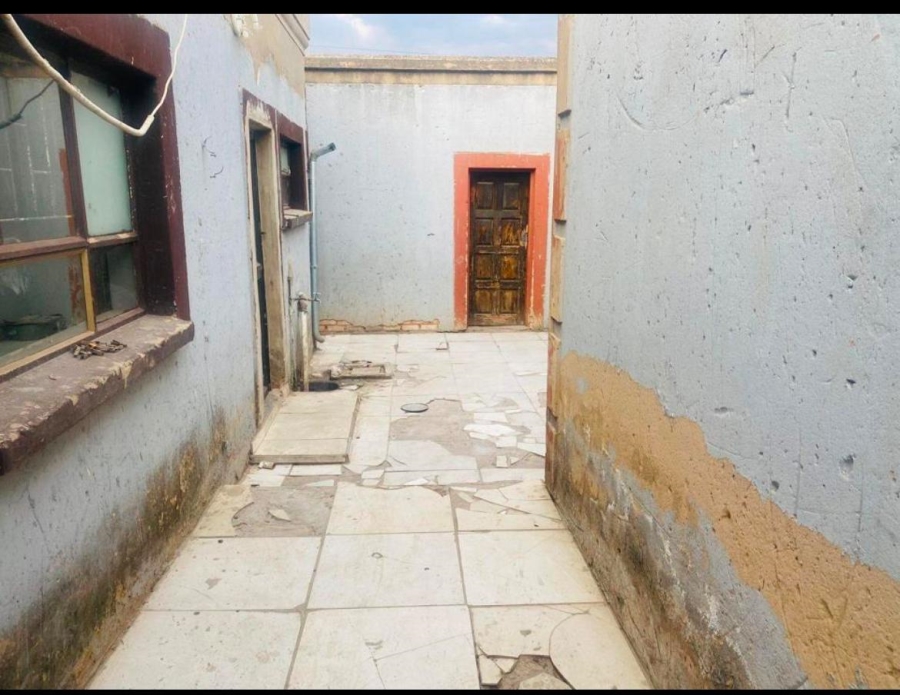 2 Bedroom Property for Sale in Mamelodi West Gauteng