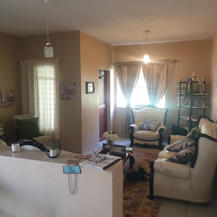 3 Bedroom Property for Sale in Honingnestkrans Gauteng