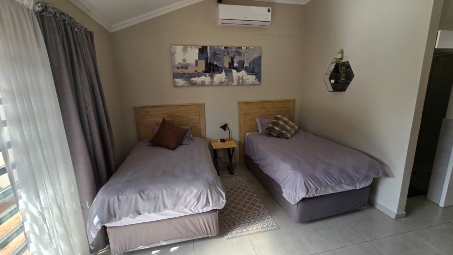 To Let 1 Bedroom Property for Rent in Eldoraigne Gauteng