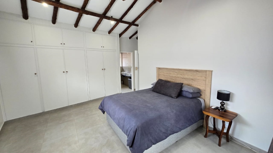 To Let 4 Bedroom Property for Rent in Eldoraigne Gauteng