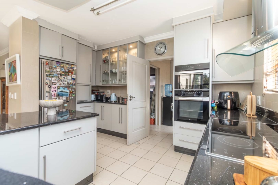 4 Bedroom Property for Sale in Linksfield Gauteng