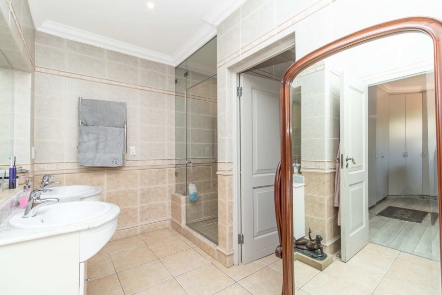 4 Bedroom Property for Sale in Linksfield Gauteng