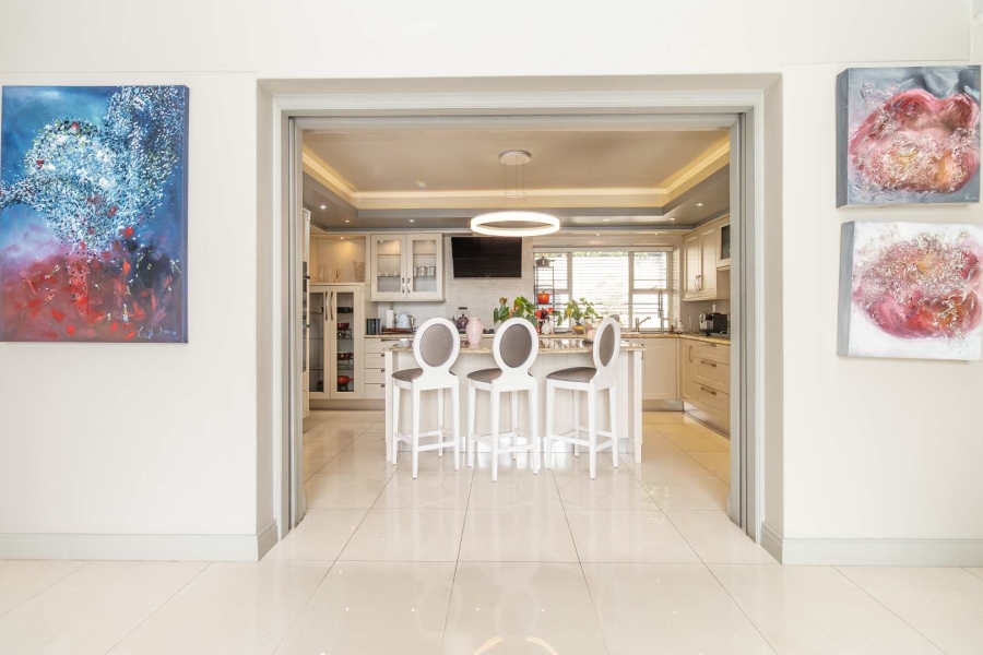 4 Bedroom Property for Sale in Northcliff Gauteng