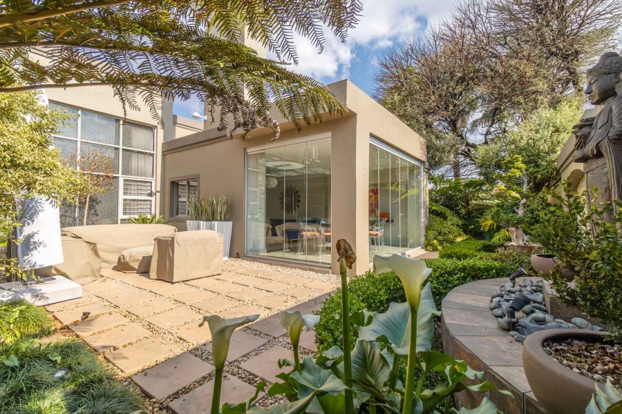 4 Bedroom Property for Sale in Northcliff Gauteng