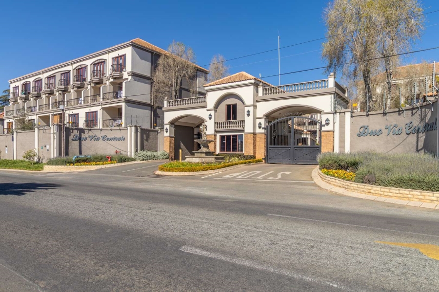To Let 2 Bedroom Property for Rent in Morningside Gauteng
