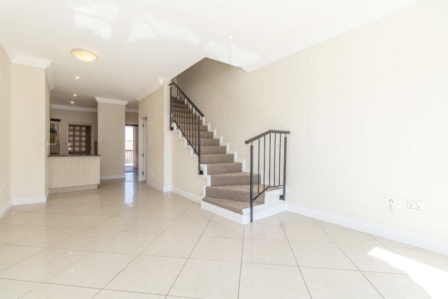 To Let 2 Bedroom Property for Rent in Morningside Gauteng