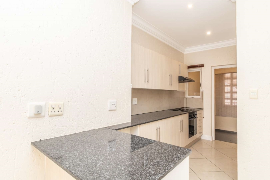 To Let 2 Bedroom Property for Rent in Morningside Gauteng