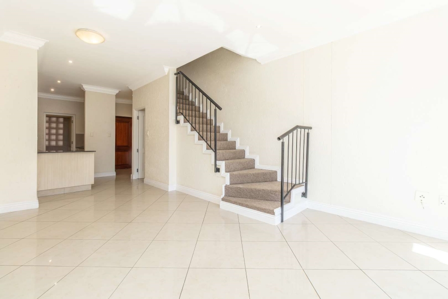 To Let 2 Bedroom Property for Rent in Morningside Gauteng