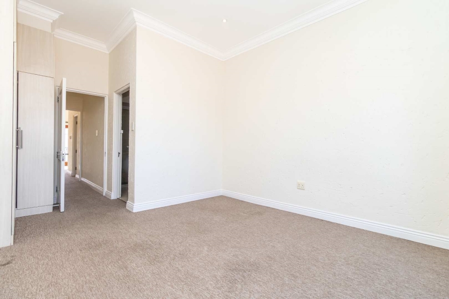 To Let 2 Bedroom Property for Rent in Morningside Gauteng