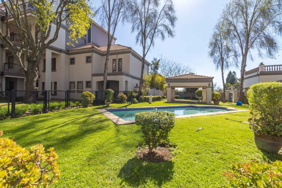 To Let 2 Bedroom Property for Rent in Morningside Gauteng