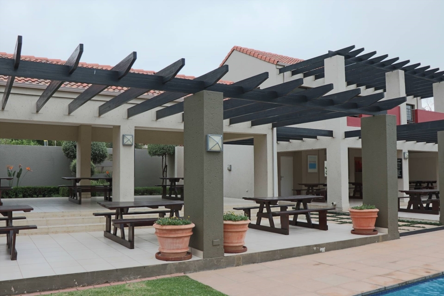 2 Bedroom Property for Sale in Witkoppen Gauteng