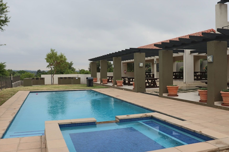 2 Bedroom Property for Sale in Witkoppen Gauteng