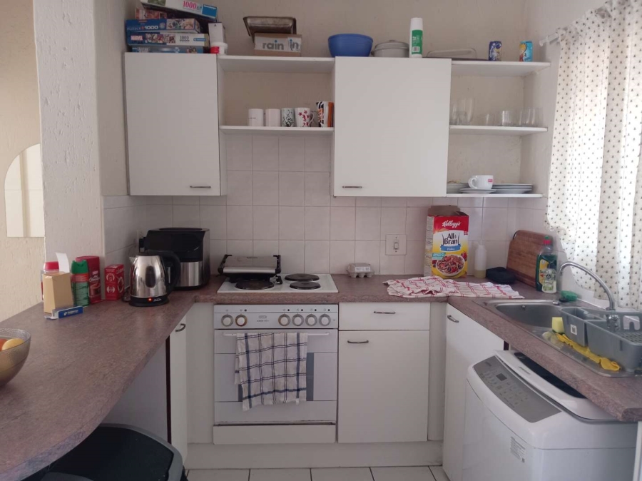 To Let 1 Bedroom Property for Rent in Glenhazel Gauteng