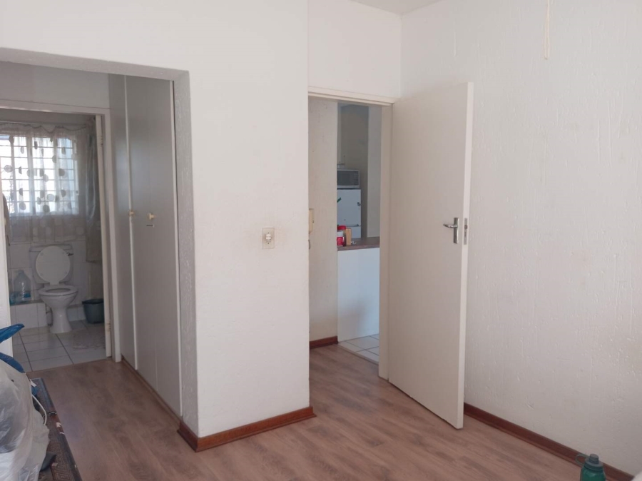 To Let 1 Bedroom Property for Rent in Glenhazel Gauteng