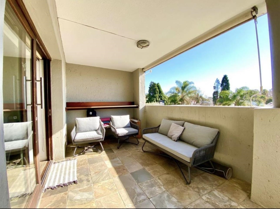 To Let 1 Bedroom Property for Rent in Sandown Gauteng
