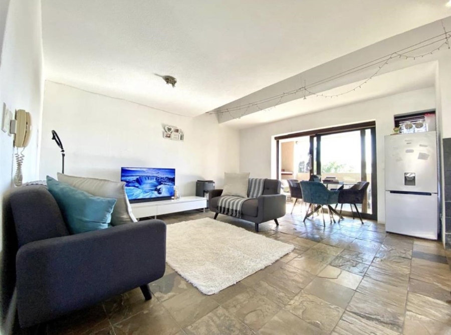 To Let 1 Bedroom Property for Rent in Sandown Gauteng
