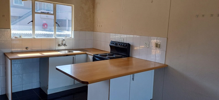 To Let 1 Bedroom Property for Rent in Rembrandt Park Gauteng
