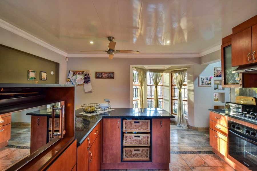 4 Bedroom Property for Sale in Moreleta Park Gauteng