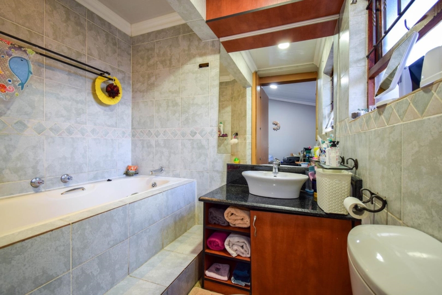4 Bedroom Property for Sale in Moreleta Park Gauteng