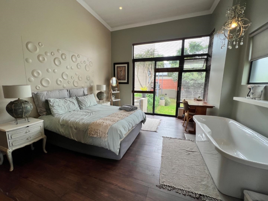 4 Bedroom Property for Sale in Modderfontein Gauteng
