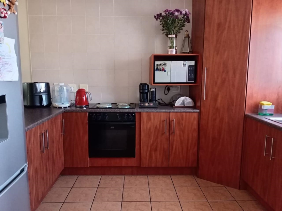 To Let 3 Bedroom Property for Rent in Meyersdal Gauteng