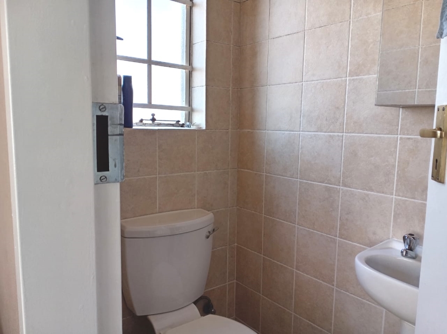 To Let 3 Bedroom Property for Rent in Meyersdal Gauteng