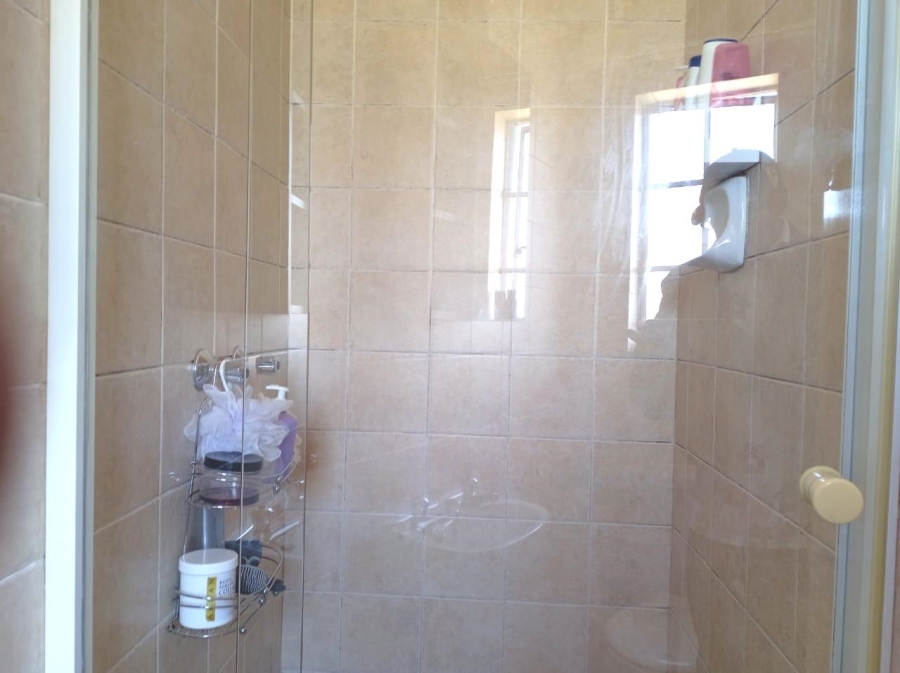 To Let 3 Bedroom Property for Rent in Meyersdal Gauteng