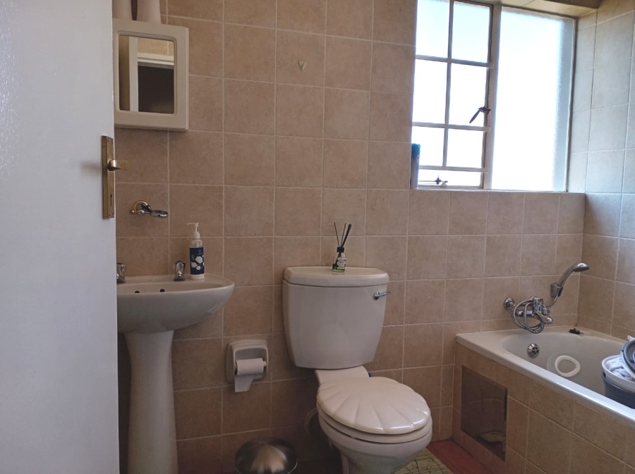 To Let 3 Bedroom Property for Rent in Meyersdal Gauteng