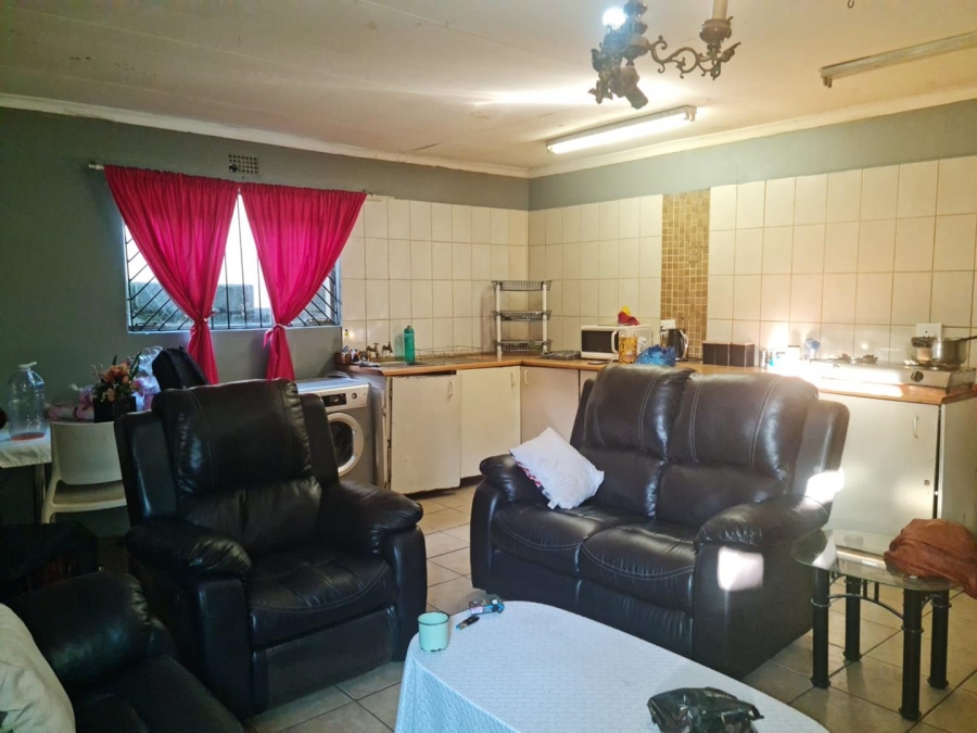 11 Bedroom Property for Sale in Elsburg Gauteng