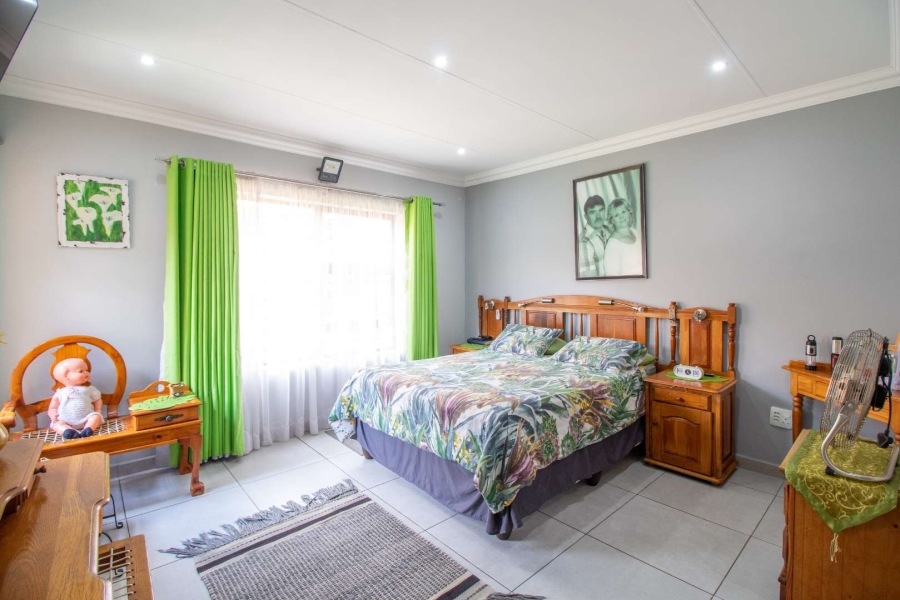 3 Bedroom Property for Sale in Brentwood Gauteng